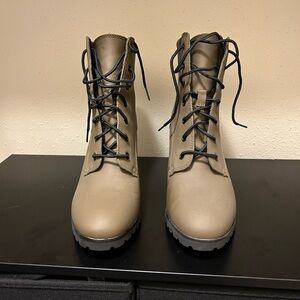 Timberland Allington Bootie in Military Olive, Size 9.5